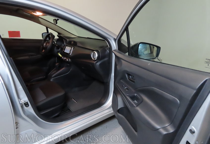 2024 Nissan Versa - Image 20