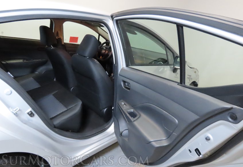 2024 Nissan Versa - Image 21