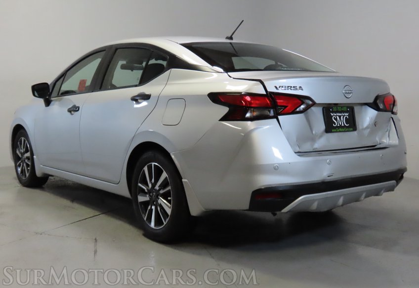 2024 Nissan Versa - Image 10