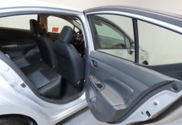 2024 Nissan Versa - Image 21