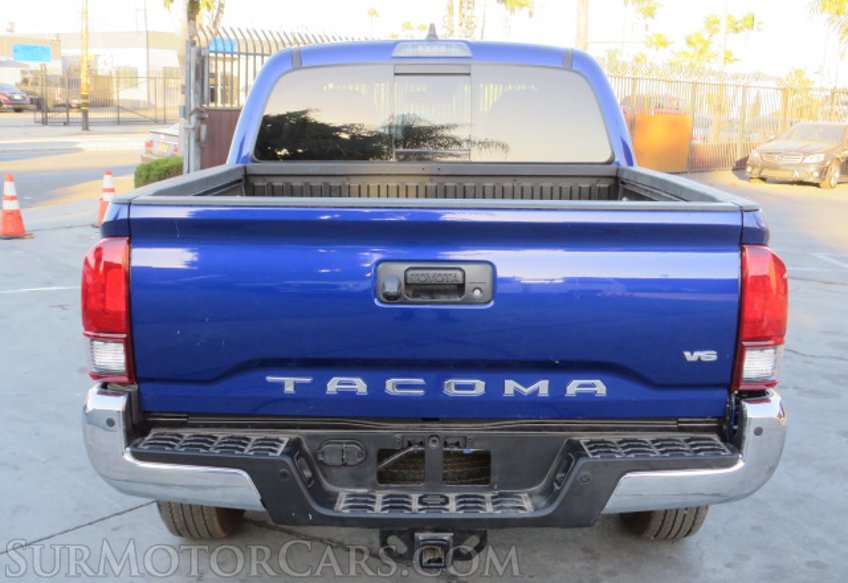 2023 Toyota Tacoma - Image 11