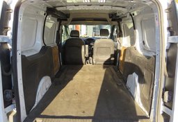 2017 Ford Transit Connect Van - Image 28