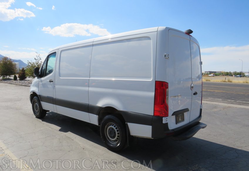 2019 Freightliner Sprinter Cargo Van - Image 8