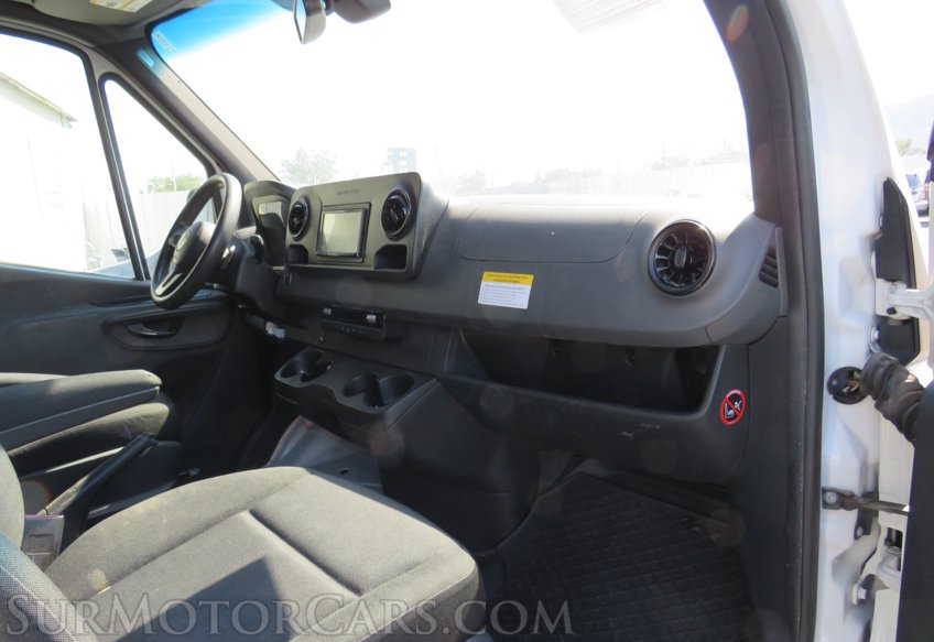 2019 Freightliner Sprinter Cargo Van - Image 24