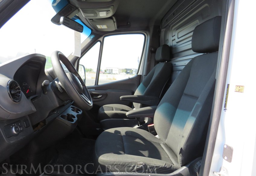2019 Freightliner Sprinter Cargo Van - Image 27