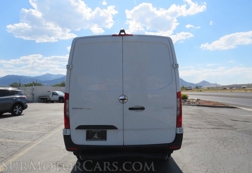 2019 Freightliner Sprinter Cargo Van - Image 12