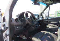 2019 Freightliner Sprinter Cargo Van - Image 23