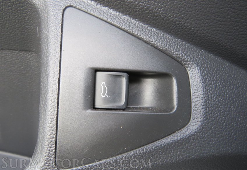 2020 Volkswagen Jetta - Image 40