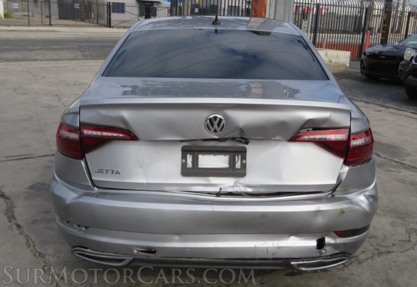 2020 Volkswagen Jetta - Image 11