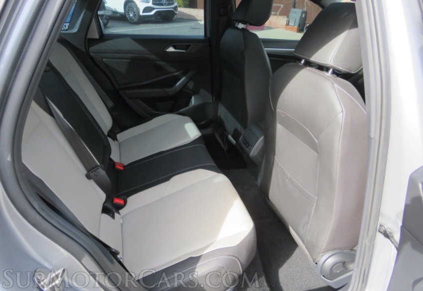 2020 Volkswagen Jetta - Image 29