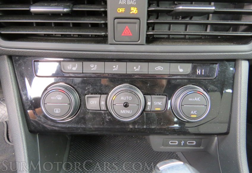 2020 Volkswagen Jetta - Image 39