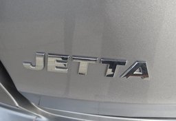 2020 Volkswagen Jetta - Image 16