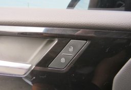 2020 Volkswagen Jetta - Image 46