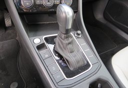 2020 Volkswagen Jetta - Image 38