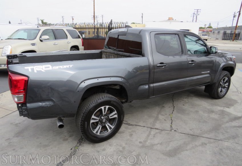 2017 Toyota Tacoma - Image 5