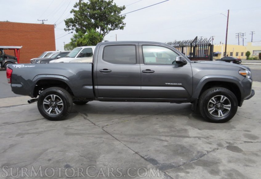 2017 Toyota Tacoma - Image 11