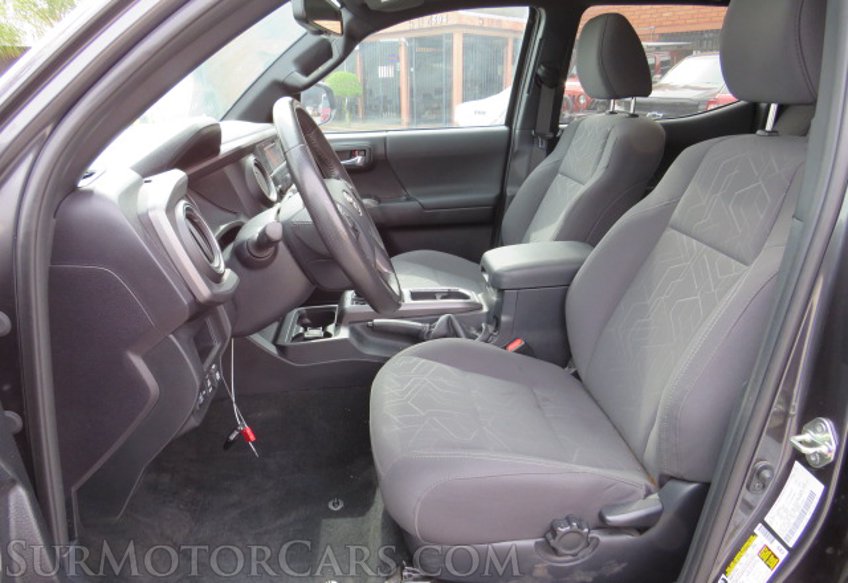 2017 Toyota Tacoma - Image 23