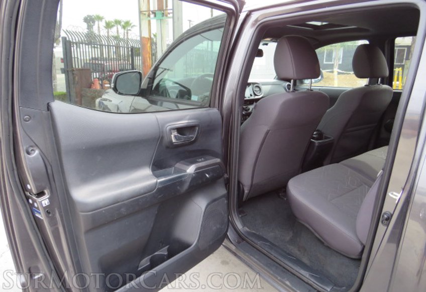 2017 Toyota Tacoma - Image 21