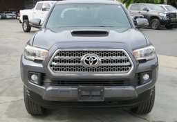 2017 Toyota Tacoma - Image 9