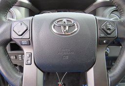 2017 Toyota Tacoma - Image 32
