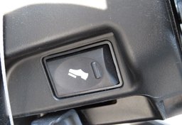 2018 Ram 1500 - Image 49