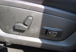 2018 Ram 1500 - Image 48