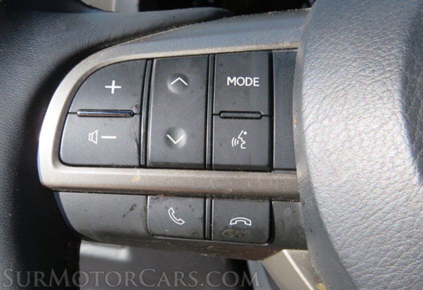 2021 Lexus GX - Image 38