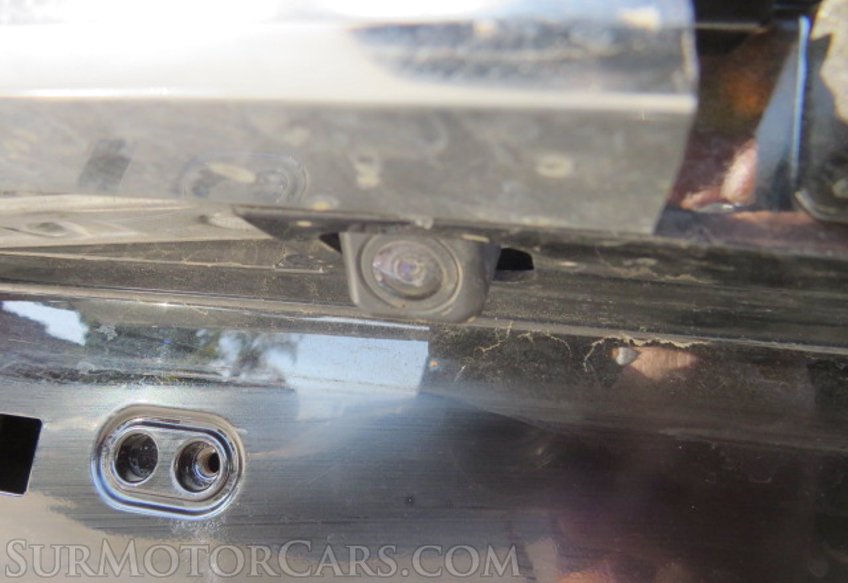 2021 Lexus GX - Image 12