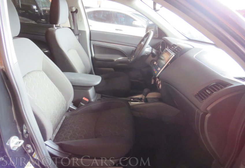 2021 Mitsubishi Outlander Sport - Image 29