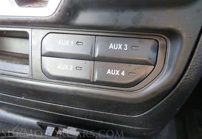 2020 Jeep Wrangler Unlimited - Image 31