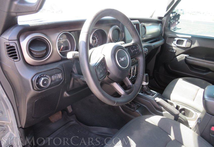 2020 Jeep Wrangler Unlimited - Image 17