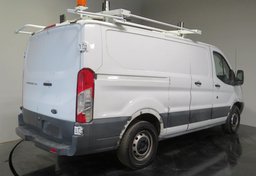 2017 Ford Transit - Image 8