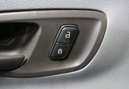 2017 Ford Transit - Image 34