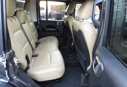 2018 Jeep Wrangler Unlimited - Image 28