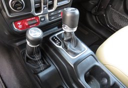 2018 Jeep Wrangler Unlimited - Image 38