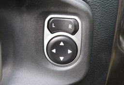 2018 Jeep Wrangler Unlimited - Image 43