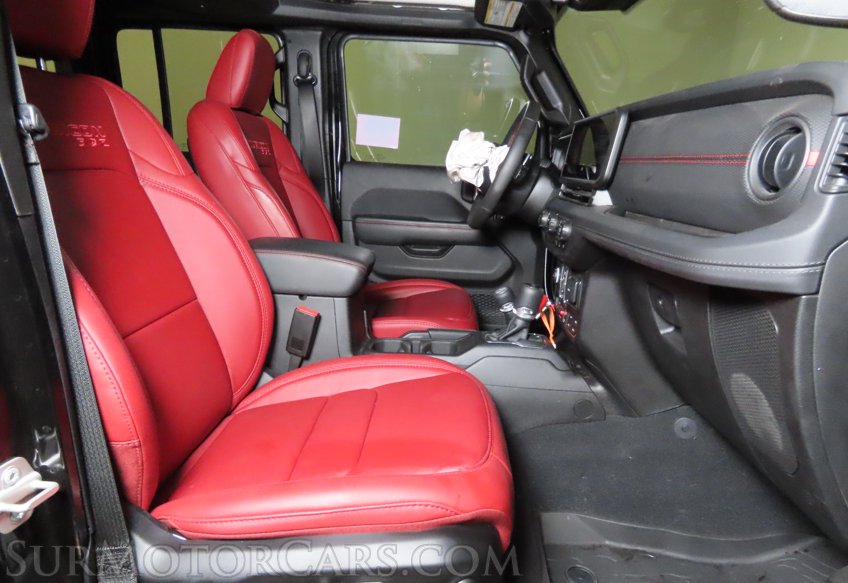 2024 Jeep Wrangler 392 - Image 27