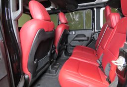 2024 Jeep Wrangler 392 - Image 32