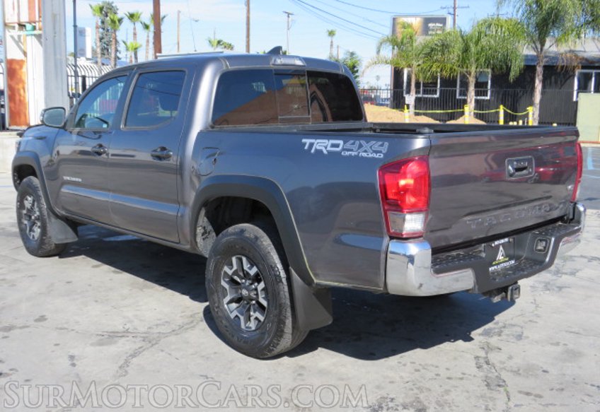 2017 Toyota Tacoma - Image 8