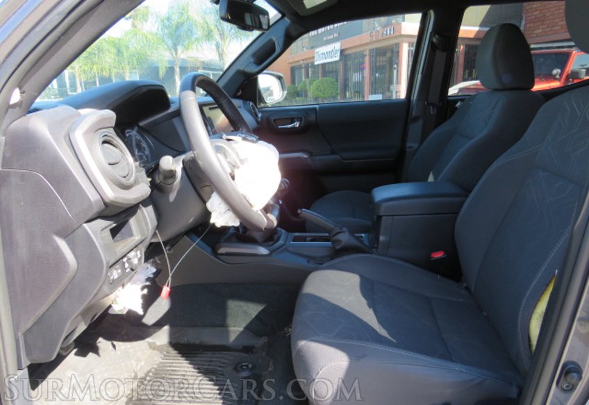 2017 Toyota Tacoma - Image 25