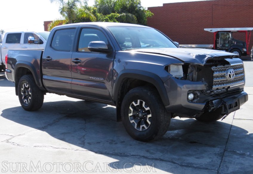 2017 Toyota Tacoma - Image 4