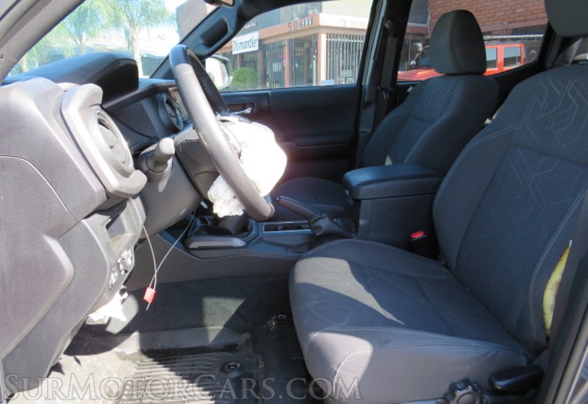 2017 Toyota Tacoma - Image 23