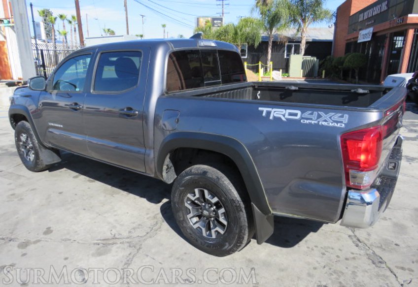2017 Toyota Tacoma - Image 10