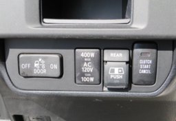 2017 Toyota Tacoma - Image 37