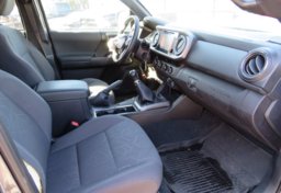 2017 Toyota Tacoma - Image 24