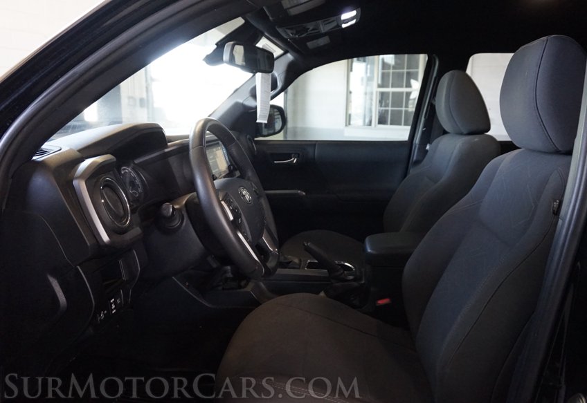 2018 Toyota Tacoma - Image 28