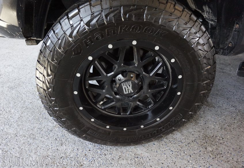 2018 Toyota Tacoma - Image 55