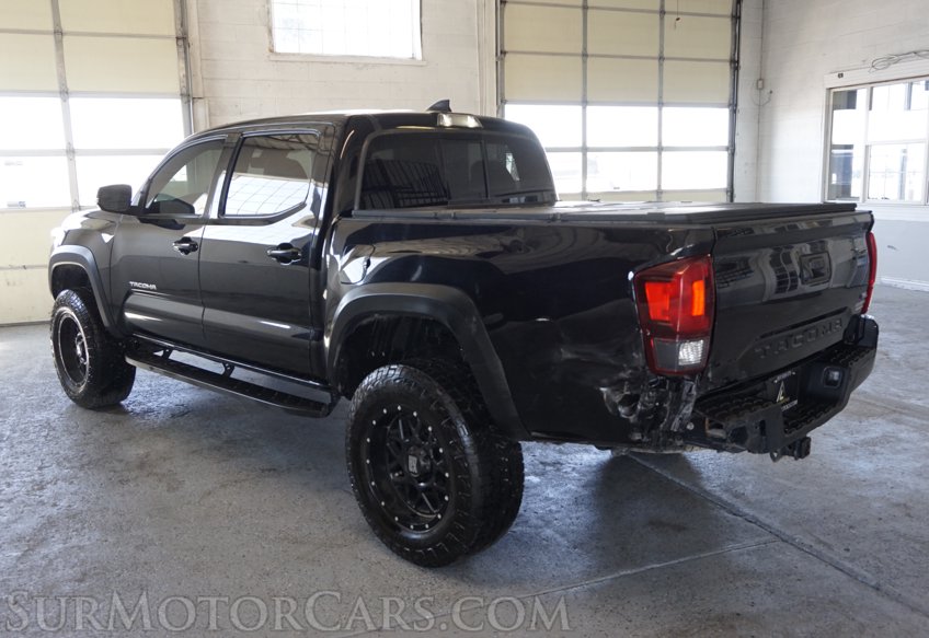 2018 Toyota Tacoma - Image 7