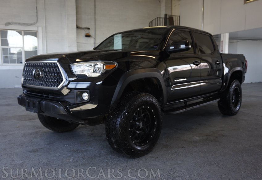 2018 Toyota Tacoma - Image 4