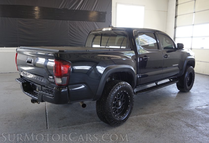 2018 Toyota Tacoma - Image 8